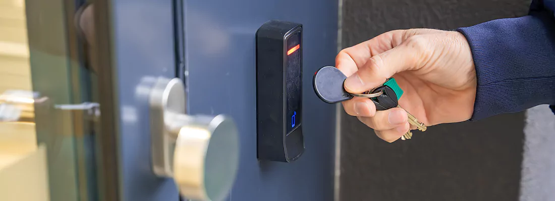 Commercial Key Fob Lock Systems in Jackson Heights, ON